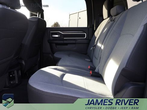 Used 2024 RAM 3500 Big Horn image 17