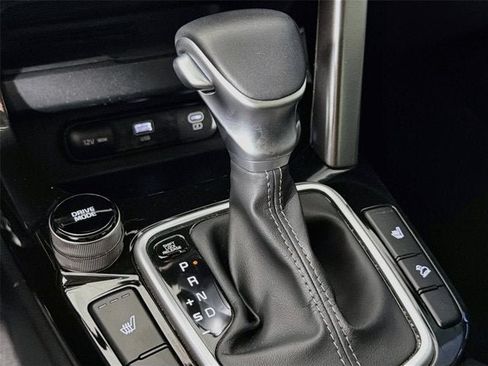 Used 2024 Kia Seltos EX FWD image 18