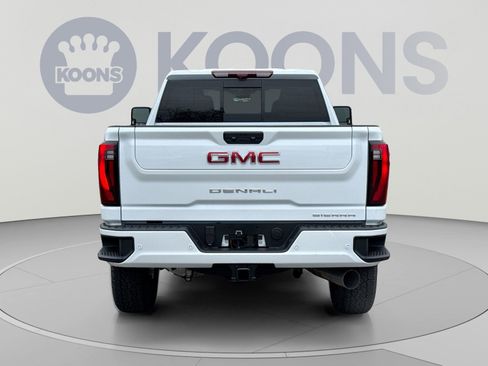 New 2026 GMC Sierra 2500 Denali w/ Denali Reserve Package AWD/4WD image 5