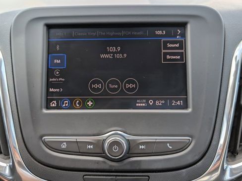 Used 2023 Chevrolet Equinox LT FWD image 22