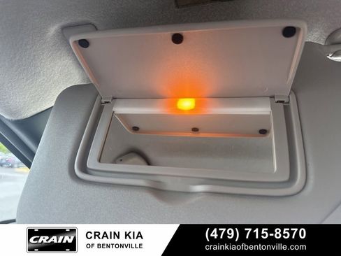 Used 2023 Nissan Kicks SR w/ SR Premium Package FWD image 26