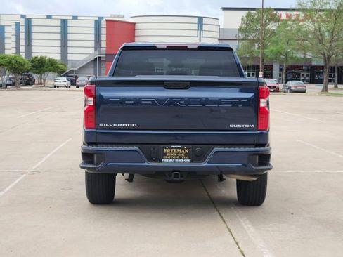 Used 2022 Chevrolet Silverado 1500 Custom RWD image 6