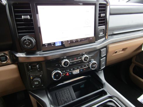 New 2026 Ford F350 Lariat image 16