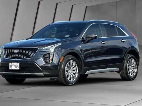 Certified 2023 Cadillac XT4 Premium Luxury image 8