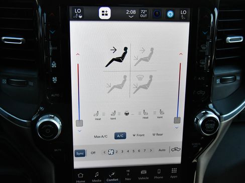 Used 2024 RAM 2500 Laramie image 27