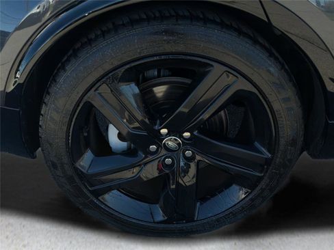 Used 2023 Land Rover Discovery S R-Dynamic image 42