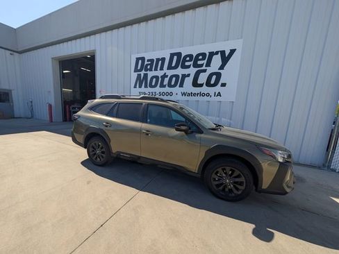 Used 2025 Subaru Outback Onyx Edition AWD/4WD image 19