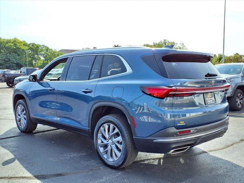 New 2025 Buick Enclave Preferred w/ Power Package image 9