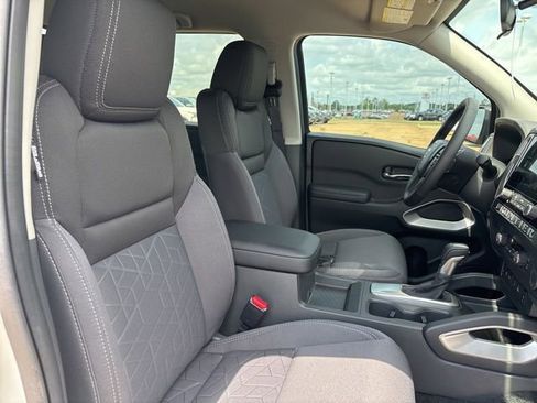 New 2025 Nissan Frontier SV w/ SV Convenience Package image 20