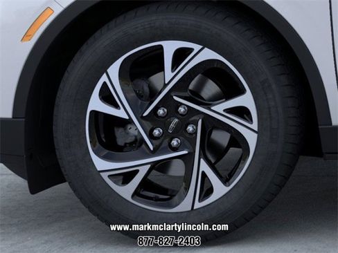 New 2026 Lincoln Nautilus Premier w/ Jet Appearance Package image 19