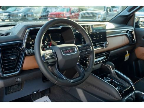 New 2026 GMC Canyon AT4 AWD/4WD image 11