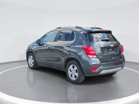 Used 2018 Chevrolet Trax LT w/ LT Convenience Package FWD image 6