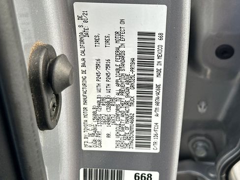 Used 2021 Toyota Tacoma SR5 image 38