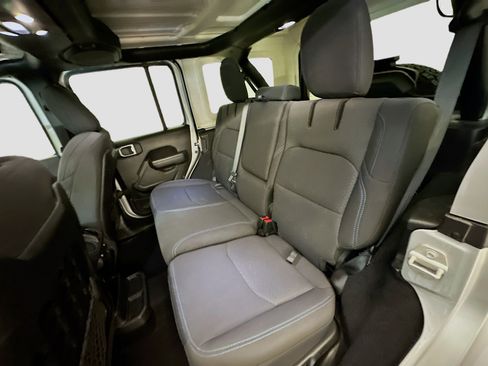 Used 2023 Jeep Wrangler Unlimited Rubicon 4xe w/ Cold Weather Group image 29