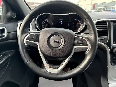 Used 2015 Jeep Grand Cherokee Altitude AWD/4WD image 20