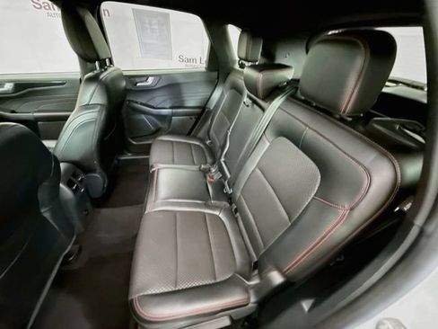Certified 2025 Ford Escape ST-Line FWD image 23