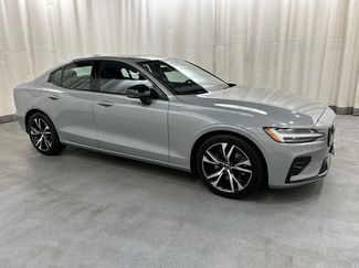 Used 2025 Volvo S60 B5 Core FWD video 1