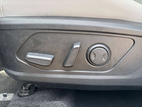 Used 2025 Hyundai Tucson SEL AWD/4WD image 22