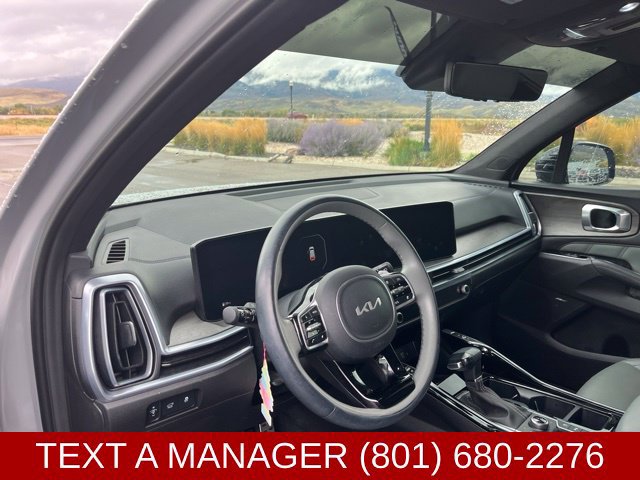 Used 2024 Kia Sorento SX Prestige w/ Sage Leather Package AWD/4WD image 14