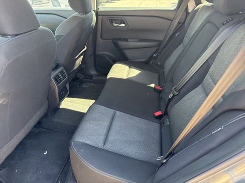 Used 2024 Nissan Rogue SV image 14