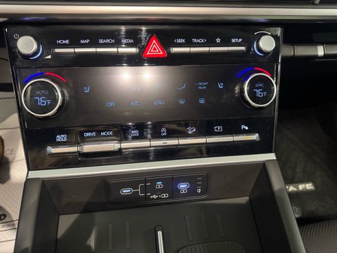 Used 2025 Hyundai Santa Fe XRT image 22