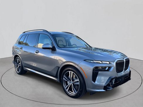 New 2026 BMW X7 xDrive40i w/ M Sport Package image 7