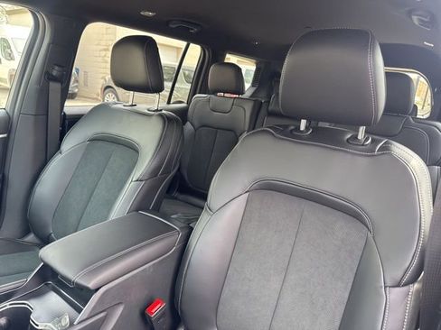 New 2026 Jeep Grand Cherokee L 4WD image 11