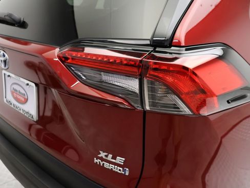 Certified 2024 Toyota RAV4 XLE image 9