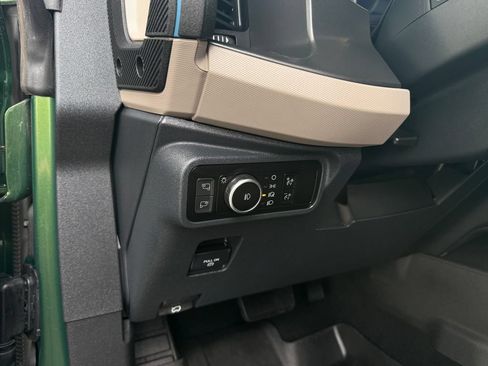 Used 2023 Ford Bronco Wildtrak AWD/4WD image 31