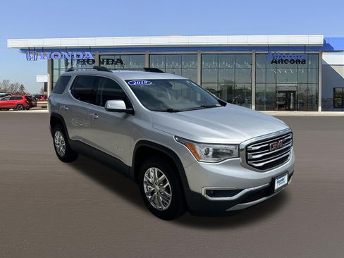 Used 2019 GMC Acadia SLT AWD/4WD image 6