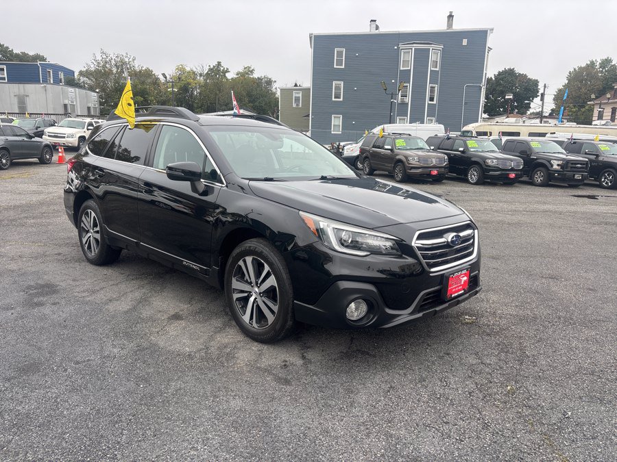 Used 2019 Subaru Outback 2.5i Limited AWD/4WD image 4