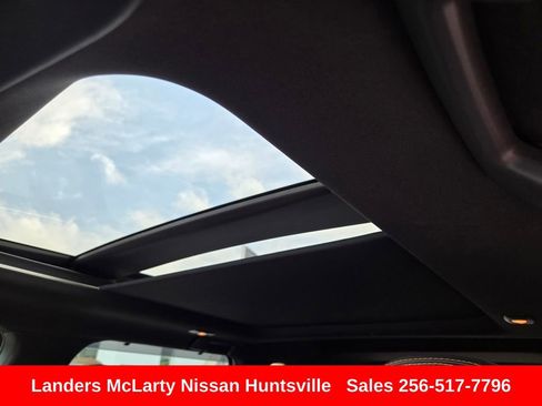 Used 2023 Mitsubishi Outlander SEL FWD image 19