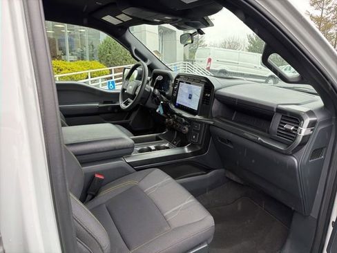 Used 2024 Ford F150 STX AWD/4WD image 9