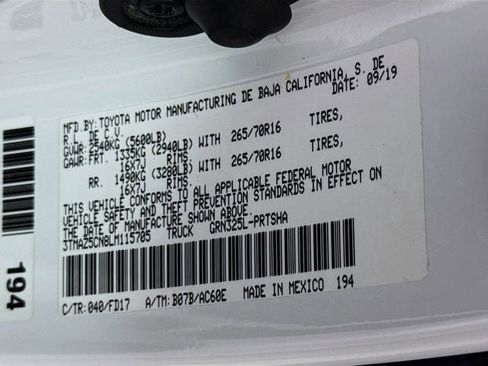 Certified 2020 Toyota Tacoma TRD Off-Road image 29