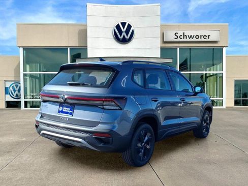 New 2026 Volkswagen Taos S FWD image 4