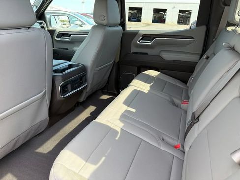 Used 2023 GMC Sierra 1500 SLT w/ SLT Premium Package AWD/4WD image 21