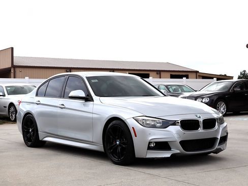 Used 2015 BMW 328i Sedan RWD image 9