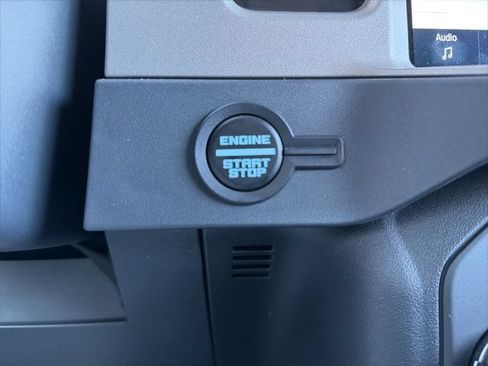 Used 2025 Ford Bronco Outer Banks AWD/4WD image 19