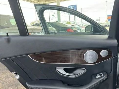 Used 2018 Mercedes-Benz C 300 4MATIC Sedan w/ AMG Line image 21