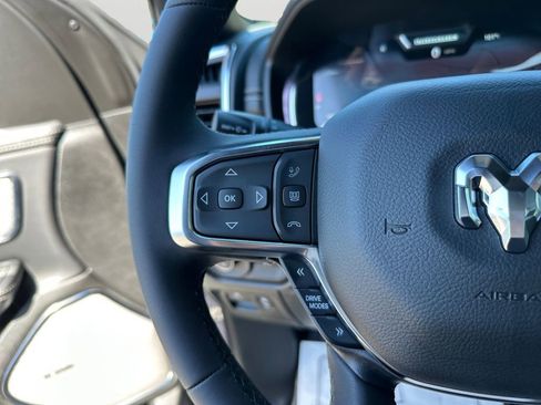New 2026 RAM 1500 Laramie AWD/4WD image 21