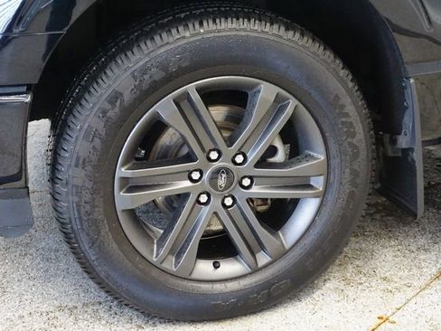 Used 2022 Ford F150 XLT w/ Equipment Group 302A High image 11