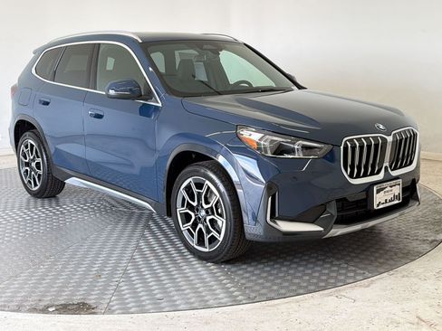 New 2026 BMW X1 xDrive28i w/ Technology Package AWD/4WD image 7