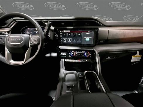 New 2026 GMC Sierra 2500 Denali w/ Denali Reserve Package image 10