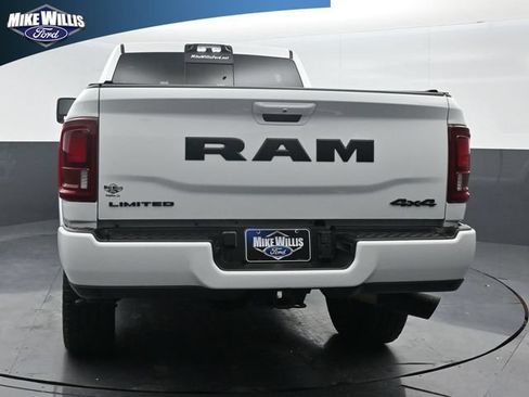Used 2025 RAM 2500 Limited AWD/4WD image 6