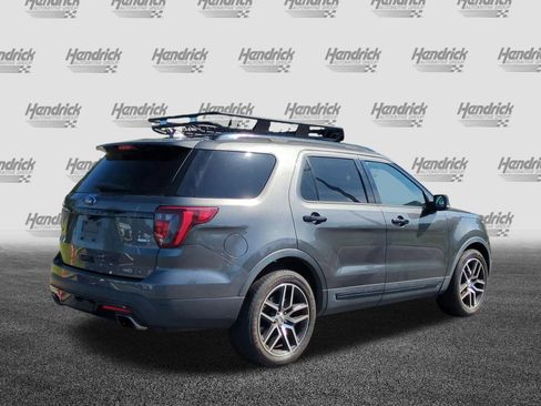 Used 2017 Ford Explorer Sport w/ Equipment Group 401A AWD/4WD image 9