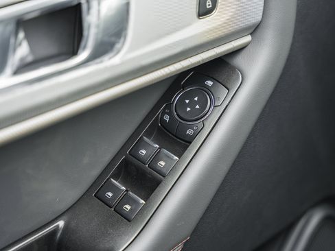 New 2026 Ford Explorer Active image 38