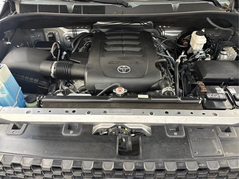 Used 2020 Toyota Tundra SR AWD/4WD image 28