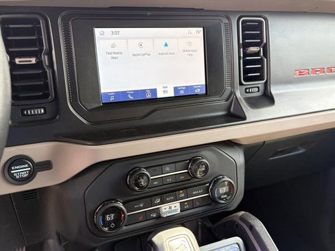 Used 2023 Ford Bronco Big Bend w/ Sasquatch Package image 10