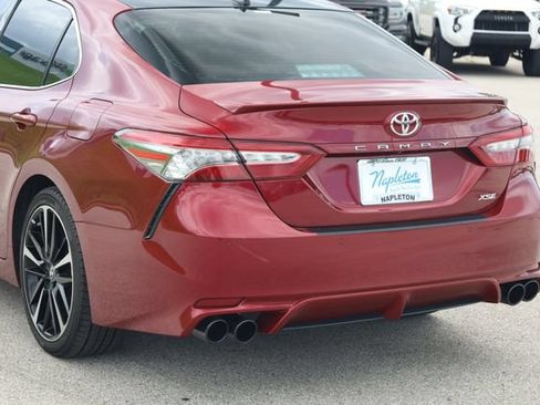 Used 2018 Toyota Camry XSE w/ Driver Assist Package FWD image 6