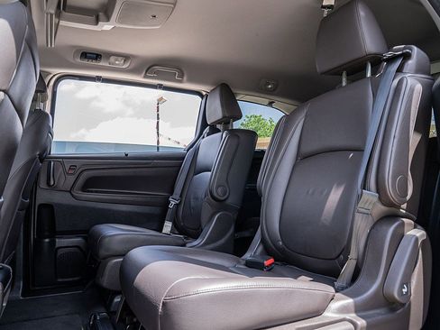Used 2019 Honda Odyssey Touring image 15